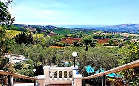 Casale Delle Rose B&B Fattoria